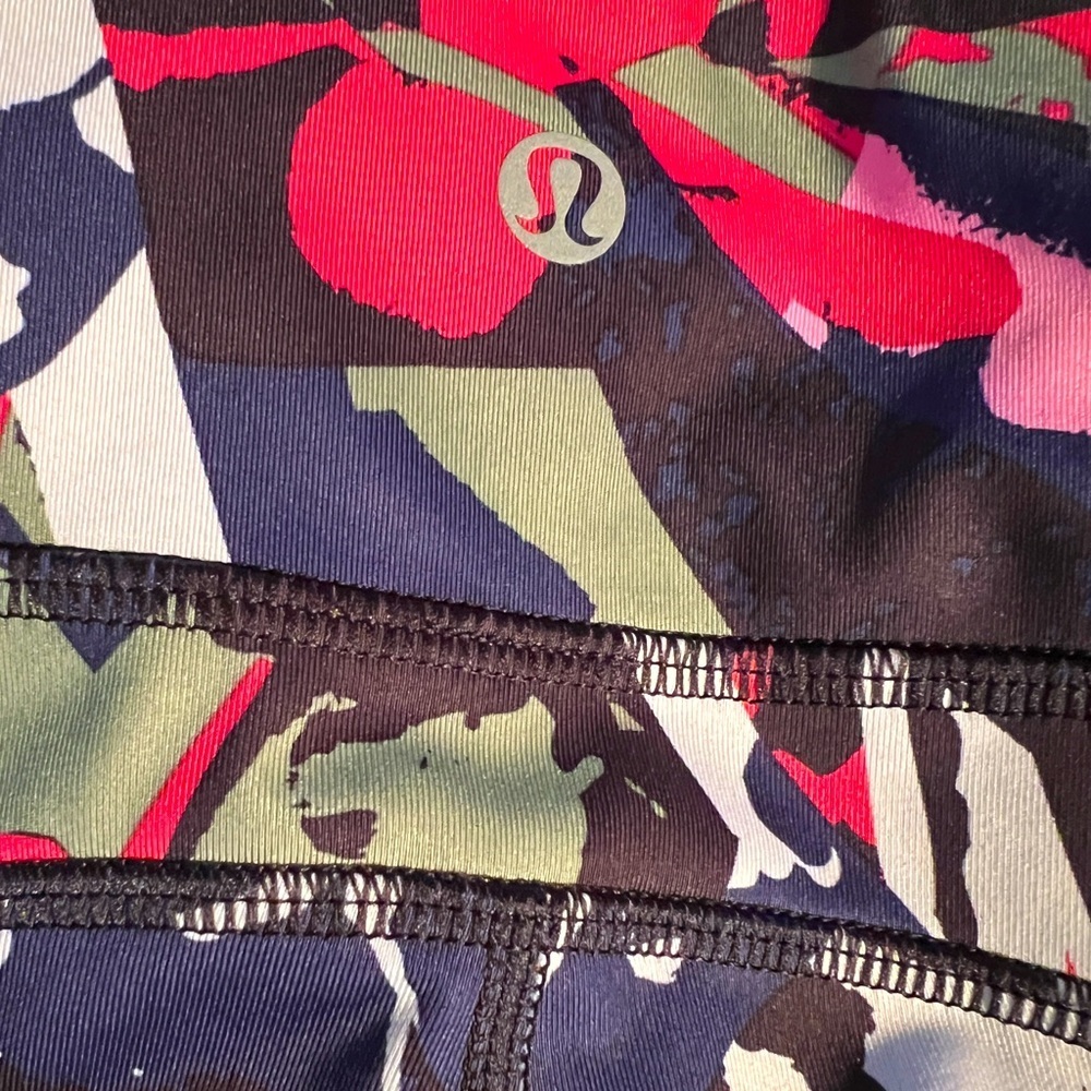 Lululemon Pop Cut Boom Juice Multi  - Mid Rise Stretch Speed Track Short… - Picture 6 of 11